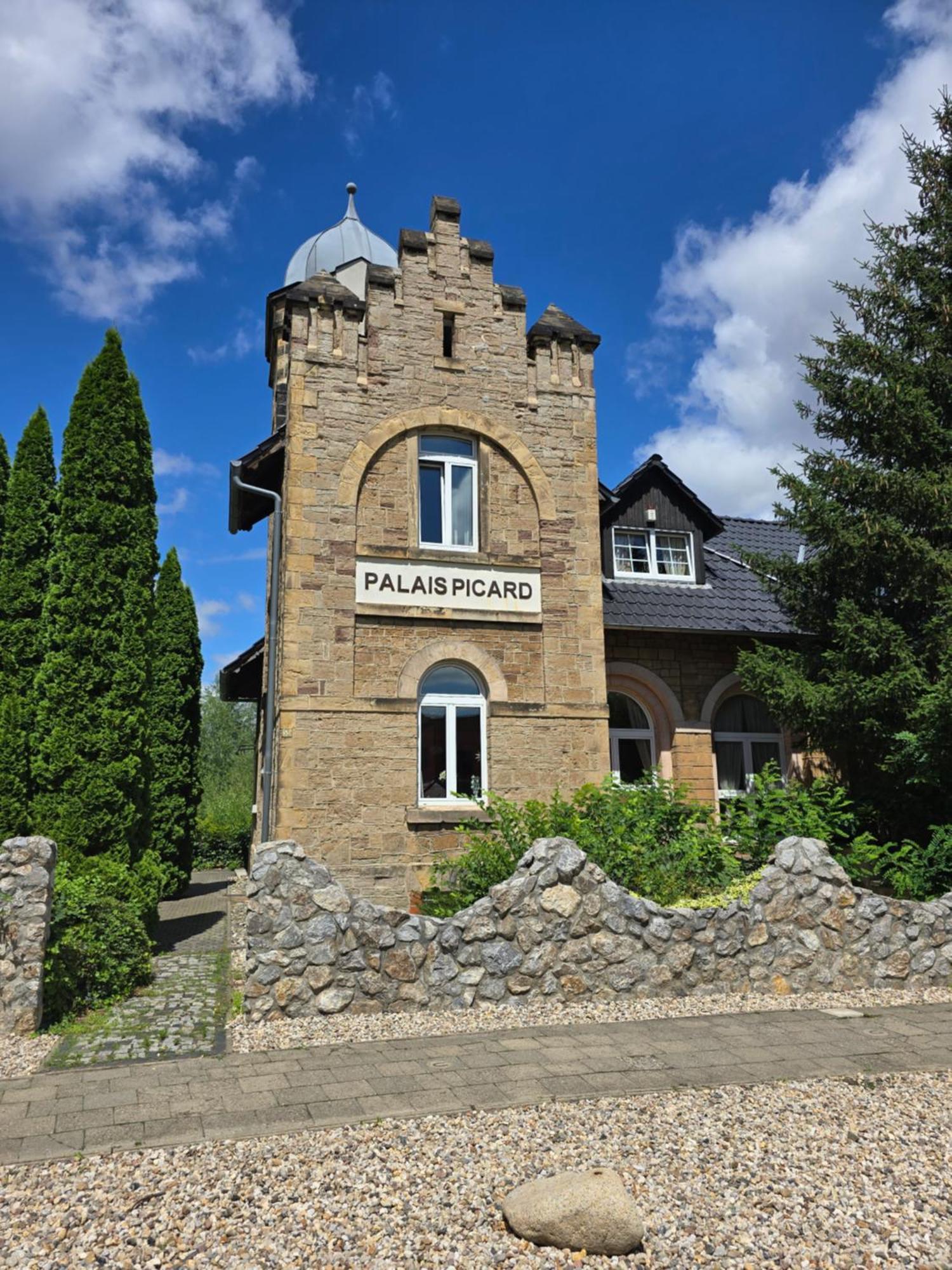 Palais Picard Westfluegel Villa ทาเลอ ภายนอก รูปภาพ